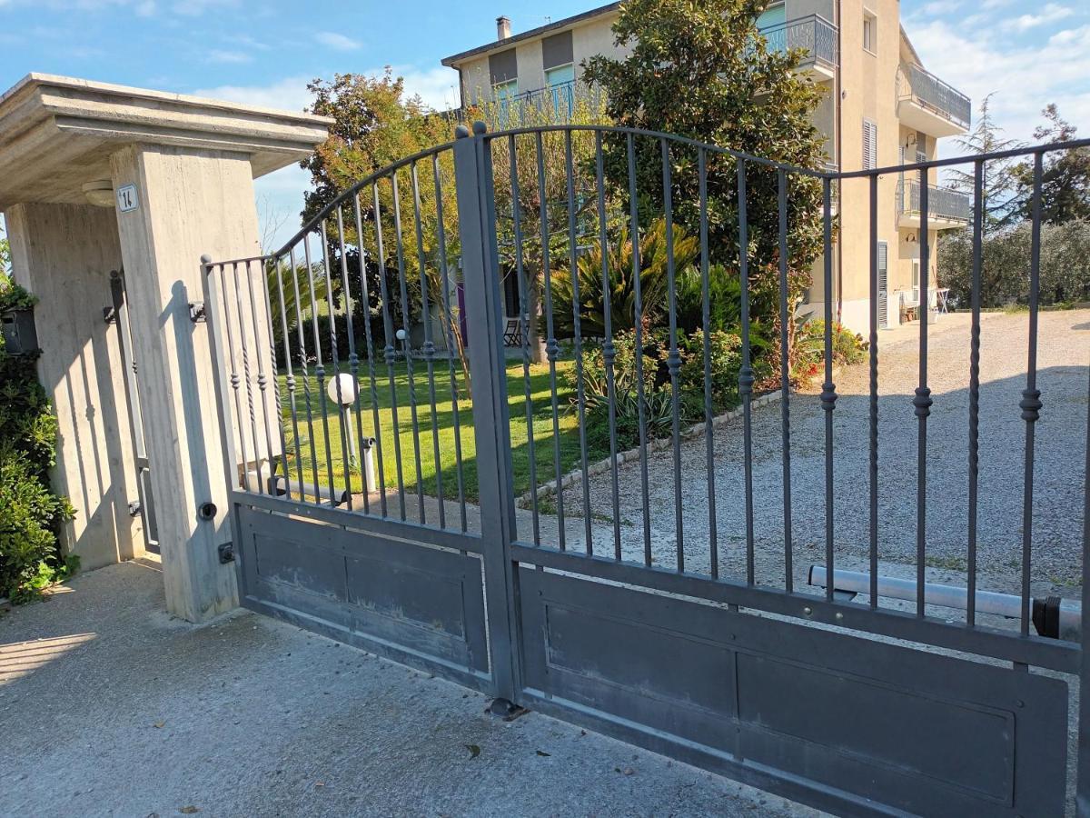 La Casa Degli Ippocastani Daire Colonnella Dış mekan fotoğraf